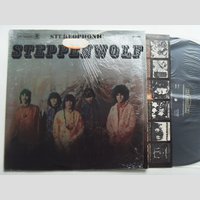 nw000792 (STEPPENWOLF — Steppenwolf)