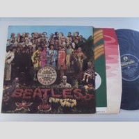 nw000828 (BEATLES — Sgt. Pepper's Lonely Hearts Club Band)