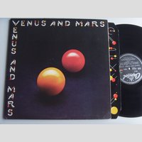 nw000876 (WINGS — Venus And Mars)
