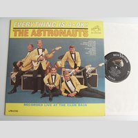 nw000916 (THE ASTRONAUTS — Everything is a-ok!)