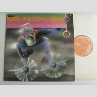 nw000940 (SCORPIONS — Fly to the rainbow)